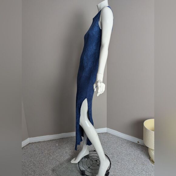 90s Minimalist Maxi Dress – Crinkled Fabric, Rose Pattern, Slit, Size XS/S, Sava - Picture 9 of 10